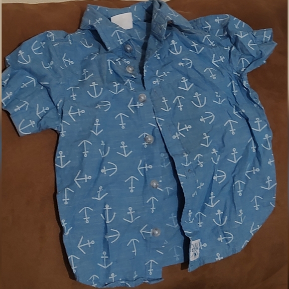 Button up shirt - Picture 1 of 1